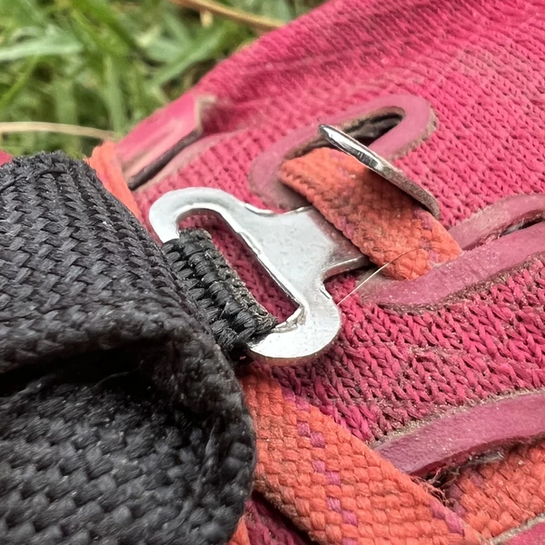 ALTRA Trail Gaiter top clip