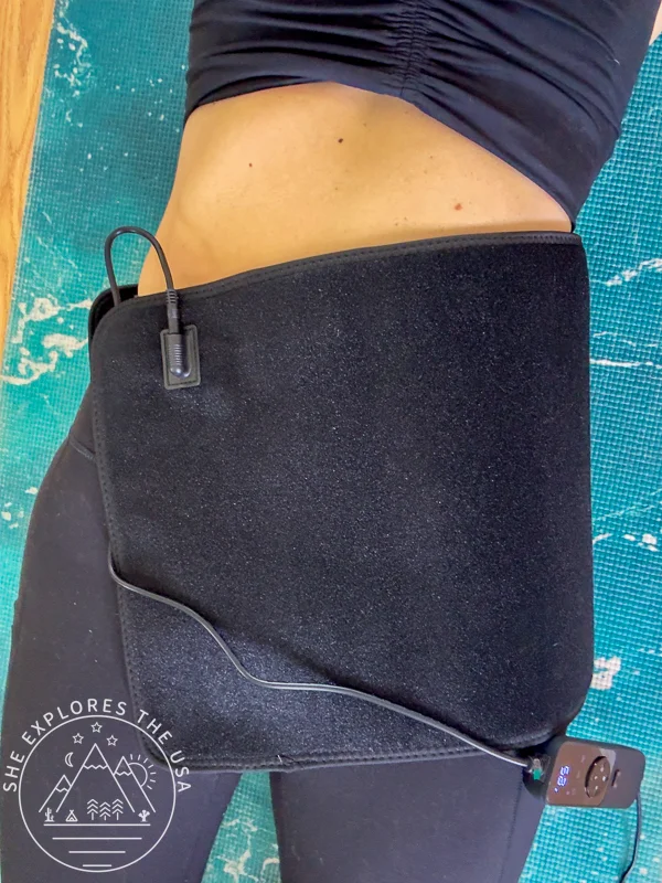 using the Astarexin Red Light Therapy Pad on the low back and hip