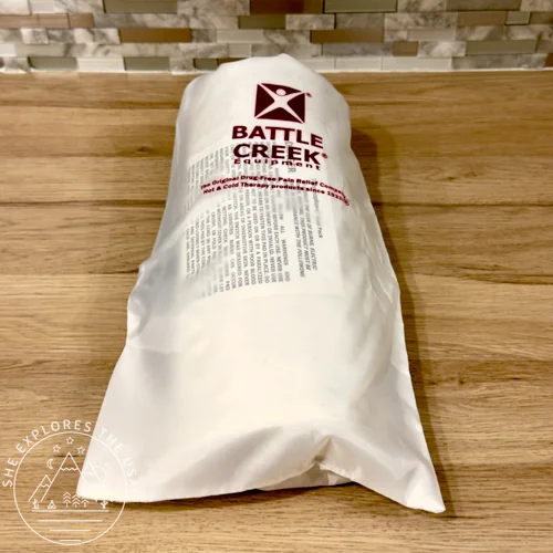 Battle Creek Thermophore MaxHEAT Pad in carrying pouch