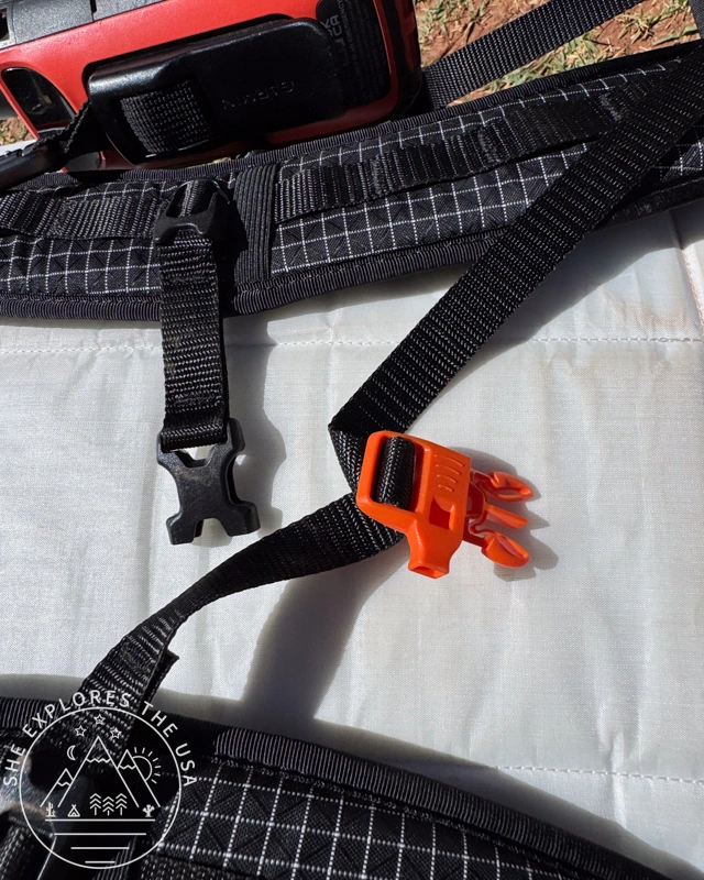 Hyperlite Mountain Gear Elevate 22 whistle