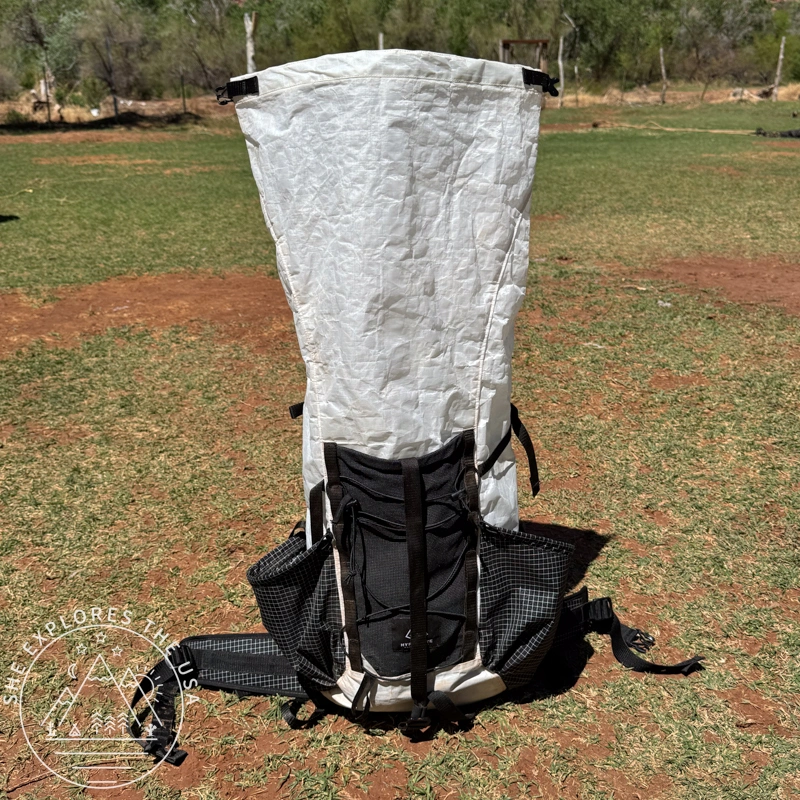 Hyperlite Mountain Gear Elevate 22 straight up extended