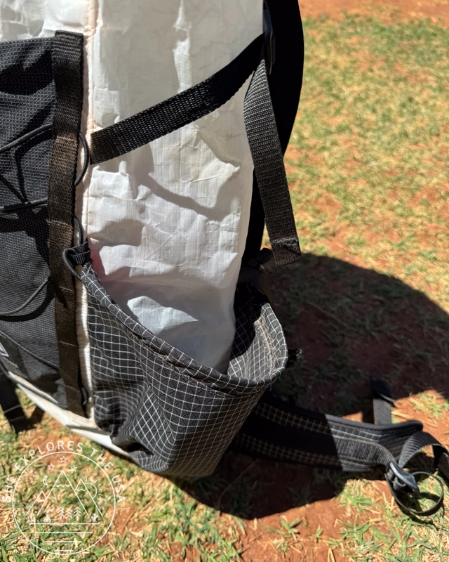 Hyperlite Mountain Gear Elevate 22 side pocket