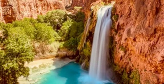 where to stay before havasupai: Hualapai Lodge